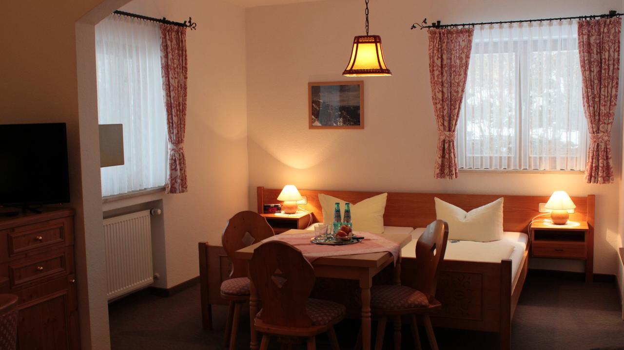 Haus Florian Hotel Грайнау Екстериор снимка