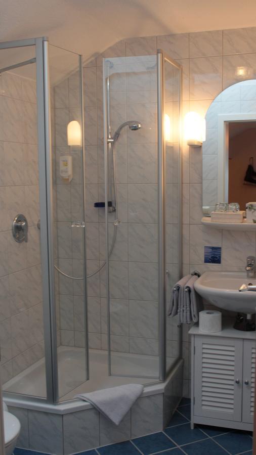 Haus Florian Hotel Грайнау Стая снимка